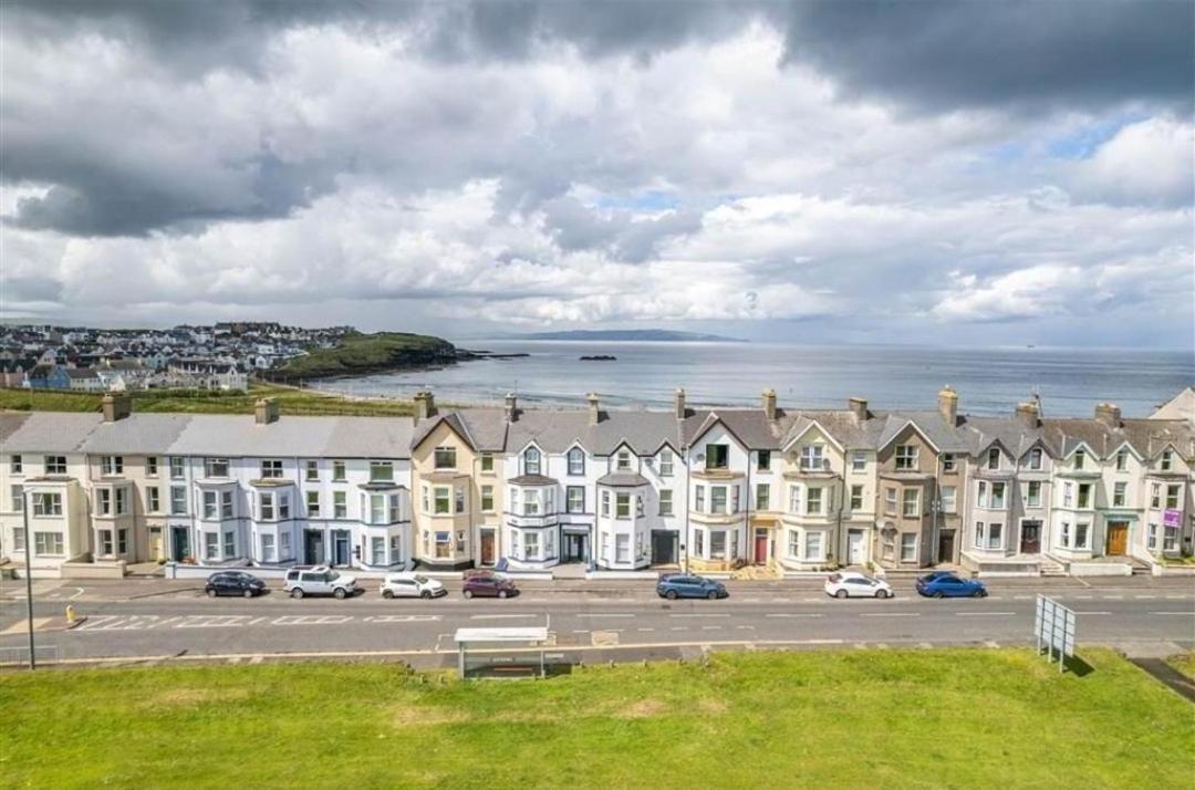 1 Dunluce Green - Portrush By The Sea Exterior photo